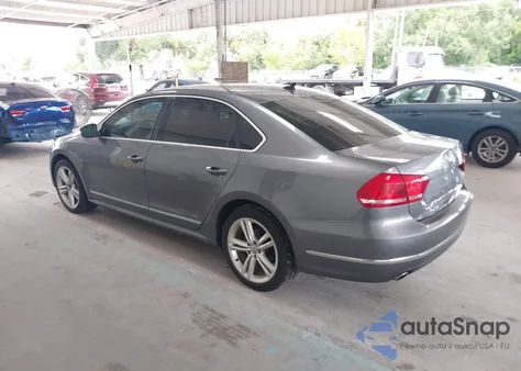 2013 Volkswagen Passat 2.0L Tdi Sel Premium from USA, damaged, VIN 1VWCN7A30DC067070